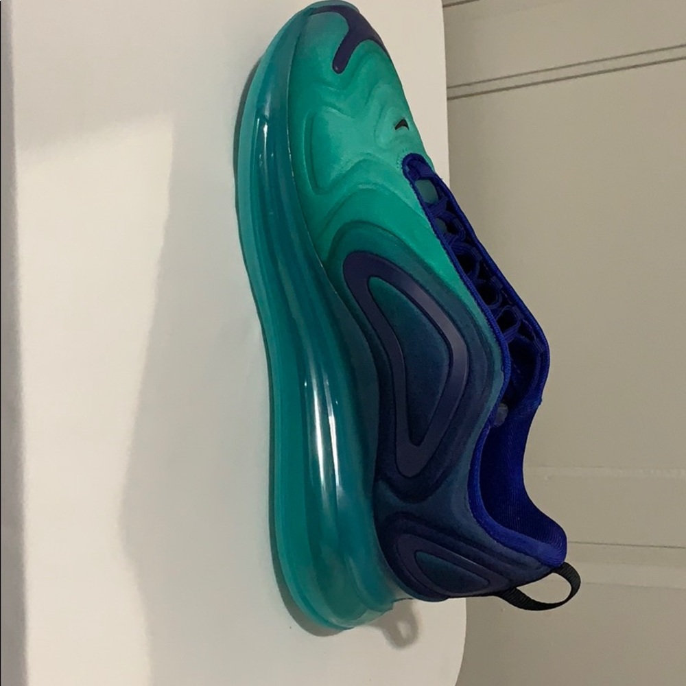 Air Max 270(GS) - Picture 2 of 6